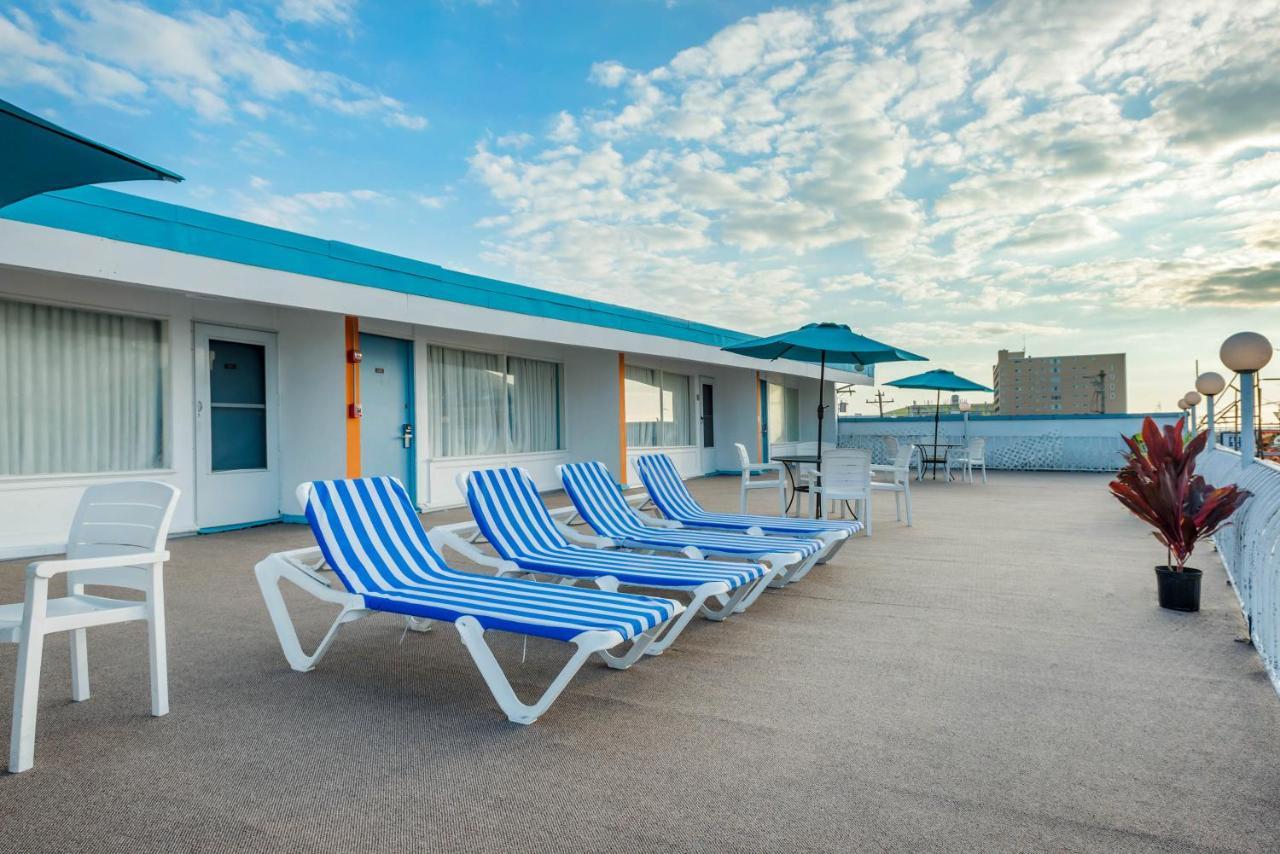 Boardwalk Hammock Inn Wildwood Beach Hotel Oceanfront Екстериор снимка